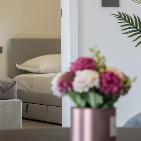 Апартаменты Luxury Seaview Adriatic Pearl Макарска